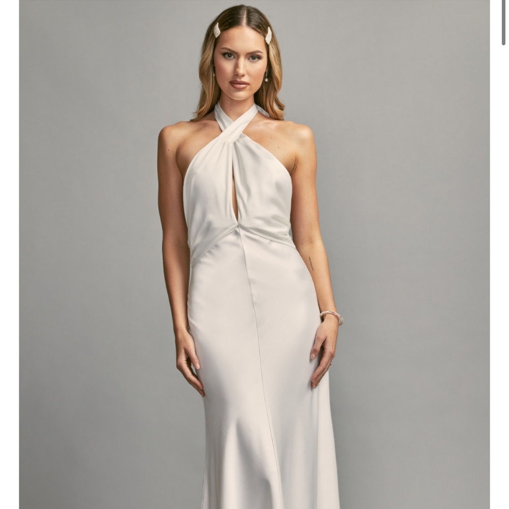 Clara Halter wedding dress